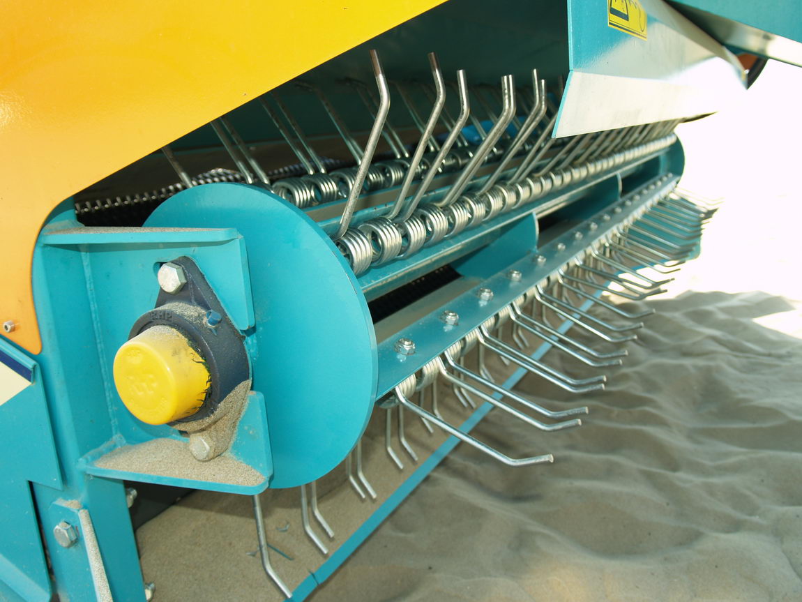 maquinas-limpiadoras-de-playas-09